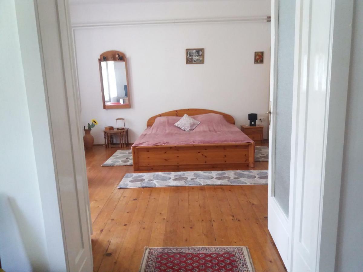 Hársfák Mezokovacshaza Exterior foto