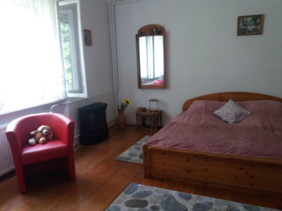 Hársfák Mezokovacshaza Exterior foto